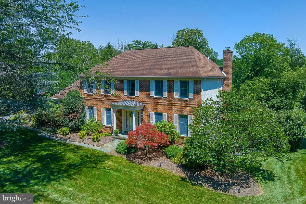 614 Thorncroft Dr, West Chester, PA 19380 - #1