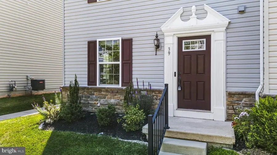 39 Mulberry Grn, Spring City, PA 19475 - #2