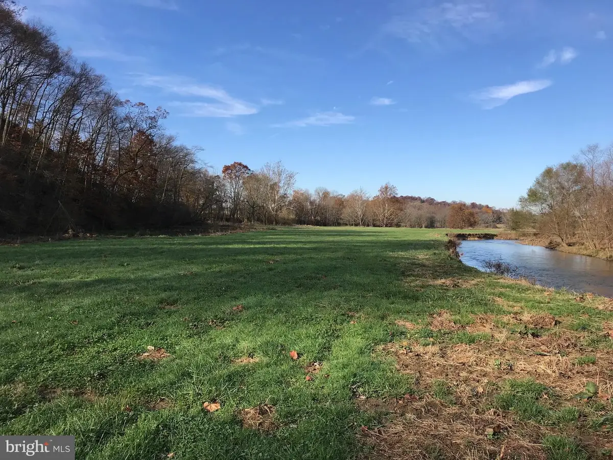 5112 Street Rd, Oxford, PA 19363 - #1