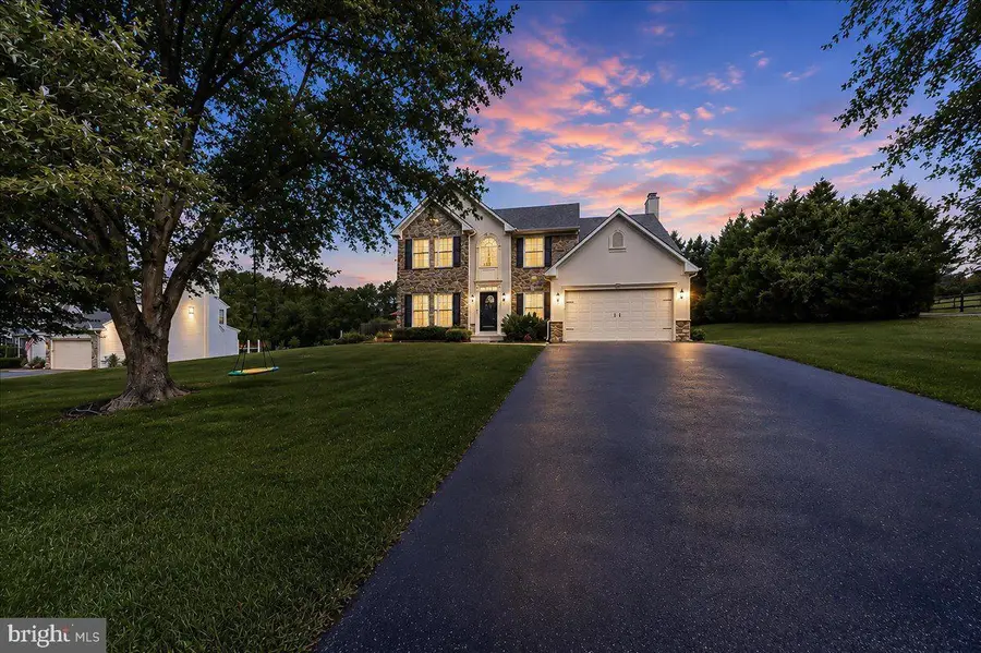 40 Caversham Dr, West Grove, PA 19390 - #3
