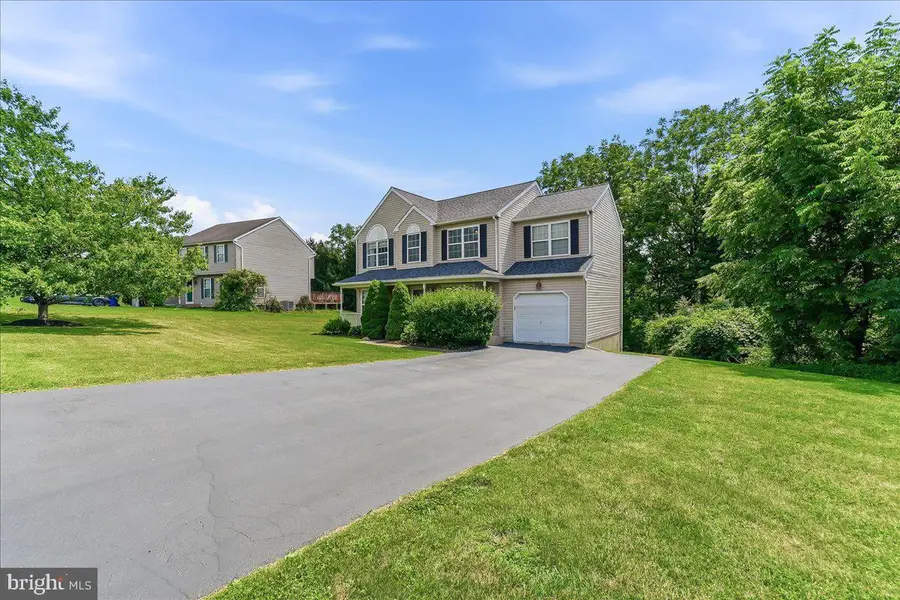 118 Beacon St, Coatesville, PA 19320 - #3