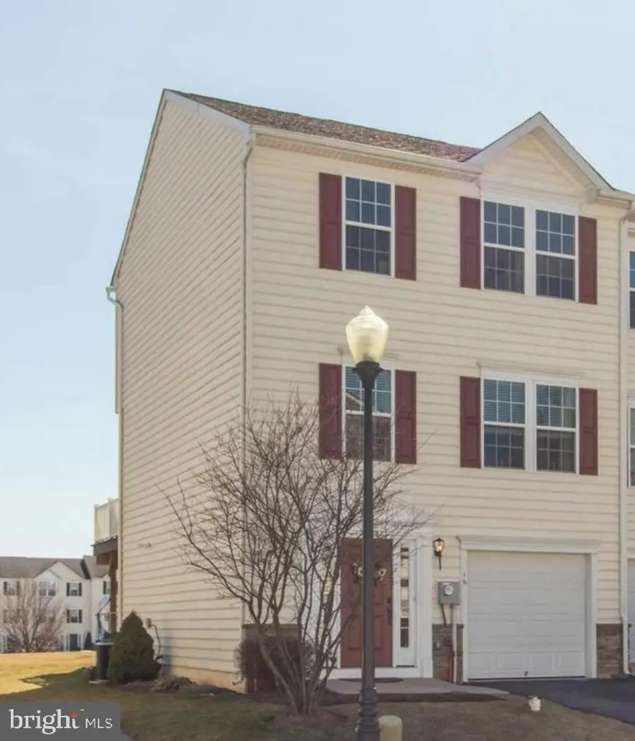 16 Tuxford Ln, Coatesville, PA 19320 - #2