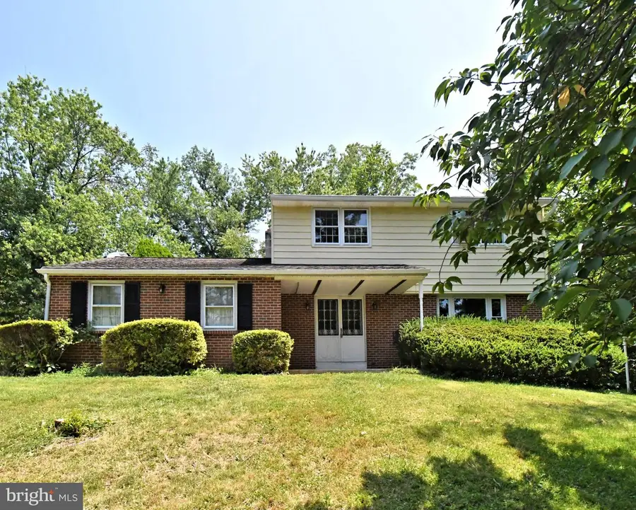 1200 N Manor Rd, Honey Brook, PA 19344 - #3