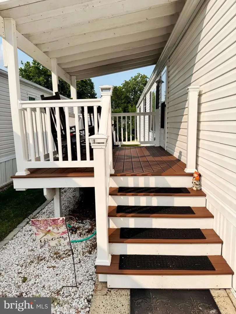 38 Rosewood Ln, Phoenixville, PA 19460 - #3