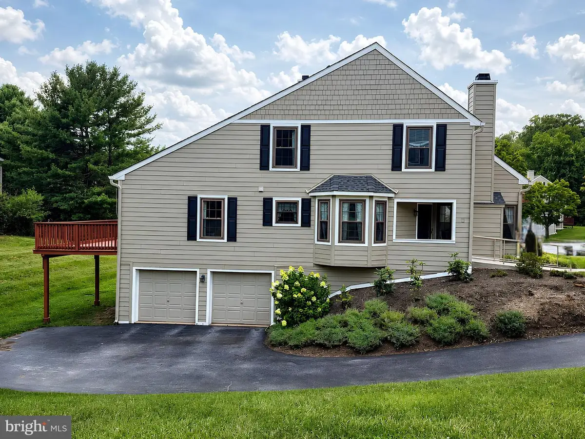 1801 Westfield Ct #1801, Newtown Square, PA 19073 - #1