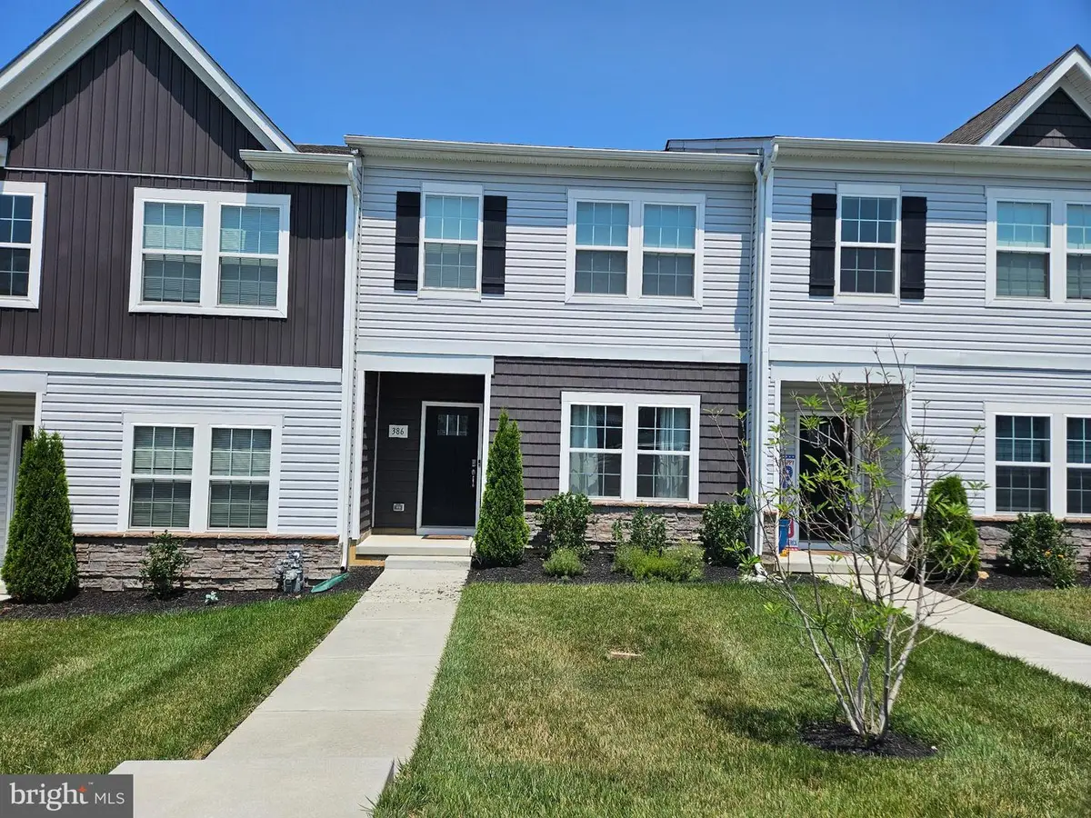 386 Trego Ave, Coatesville, PA 19320 - #1