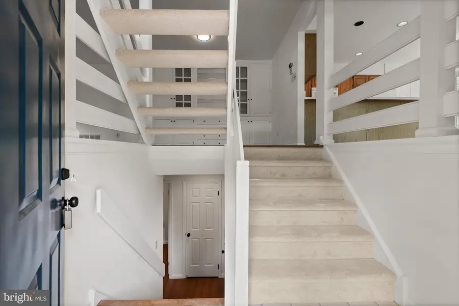 53 Cabot Dr, Chesterbrook, PA 19087 - #2