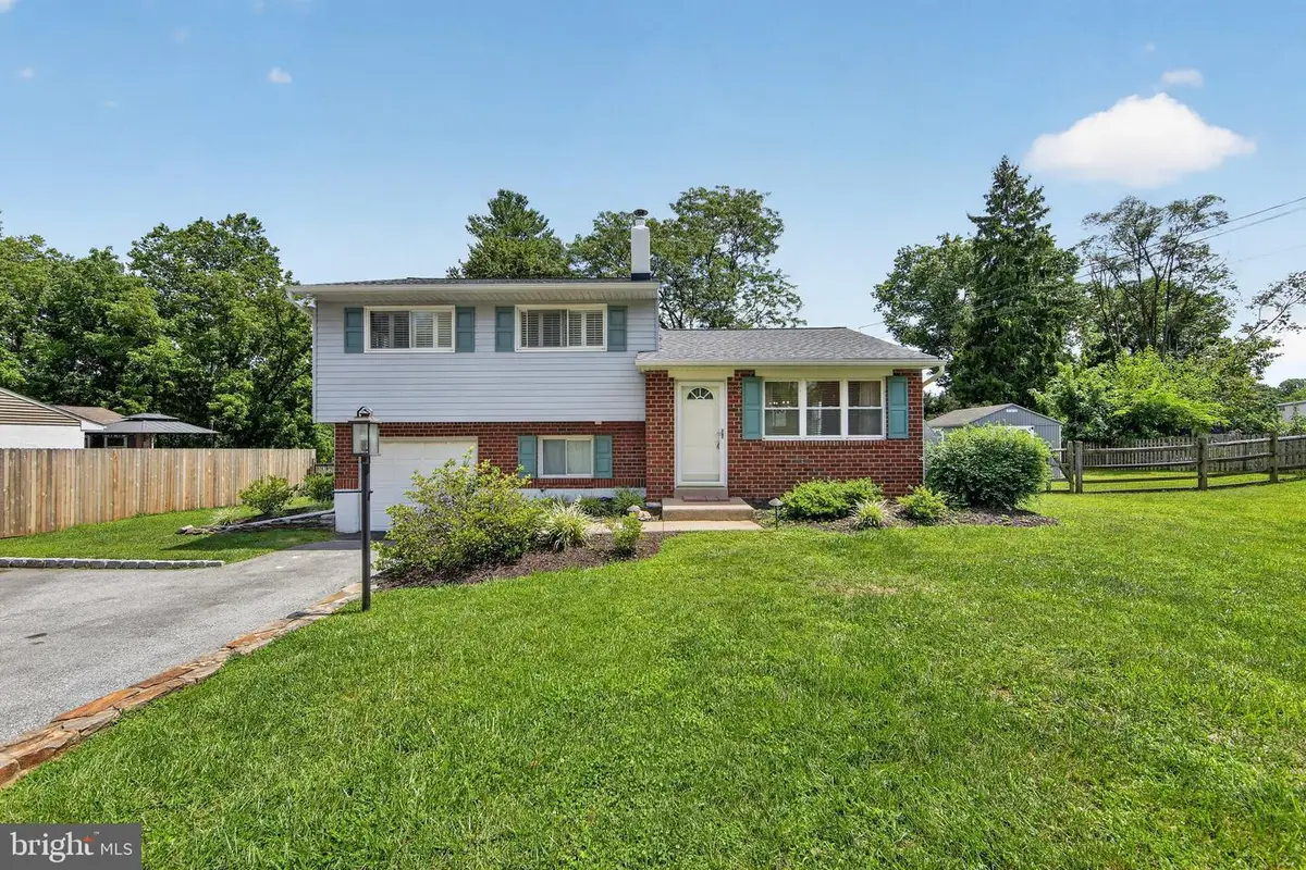 604 Brookhill Rd, West Chester, PA 19380 - #1