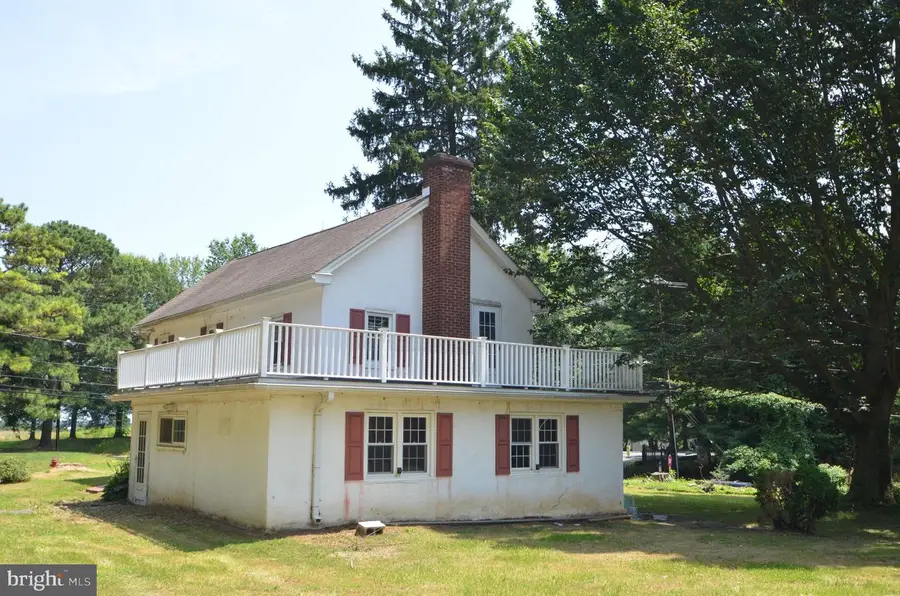 470 Rosehill Rd, West Grove, PA 19390 - #2