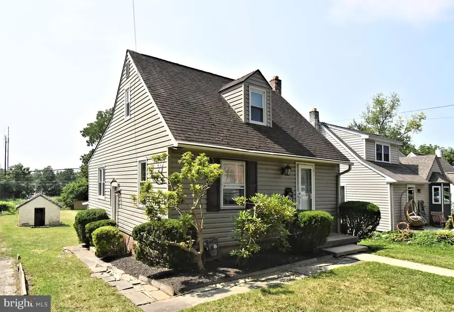 889 Old Lancaster Rd, Berwyn, PA 19312 - #3