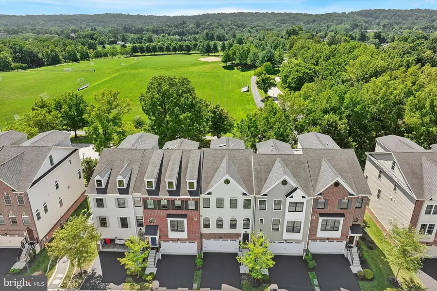 30 Parkview Cir, Wayne, PA 19087 - #3