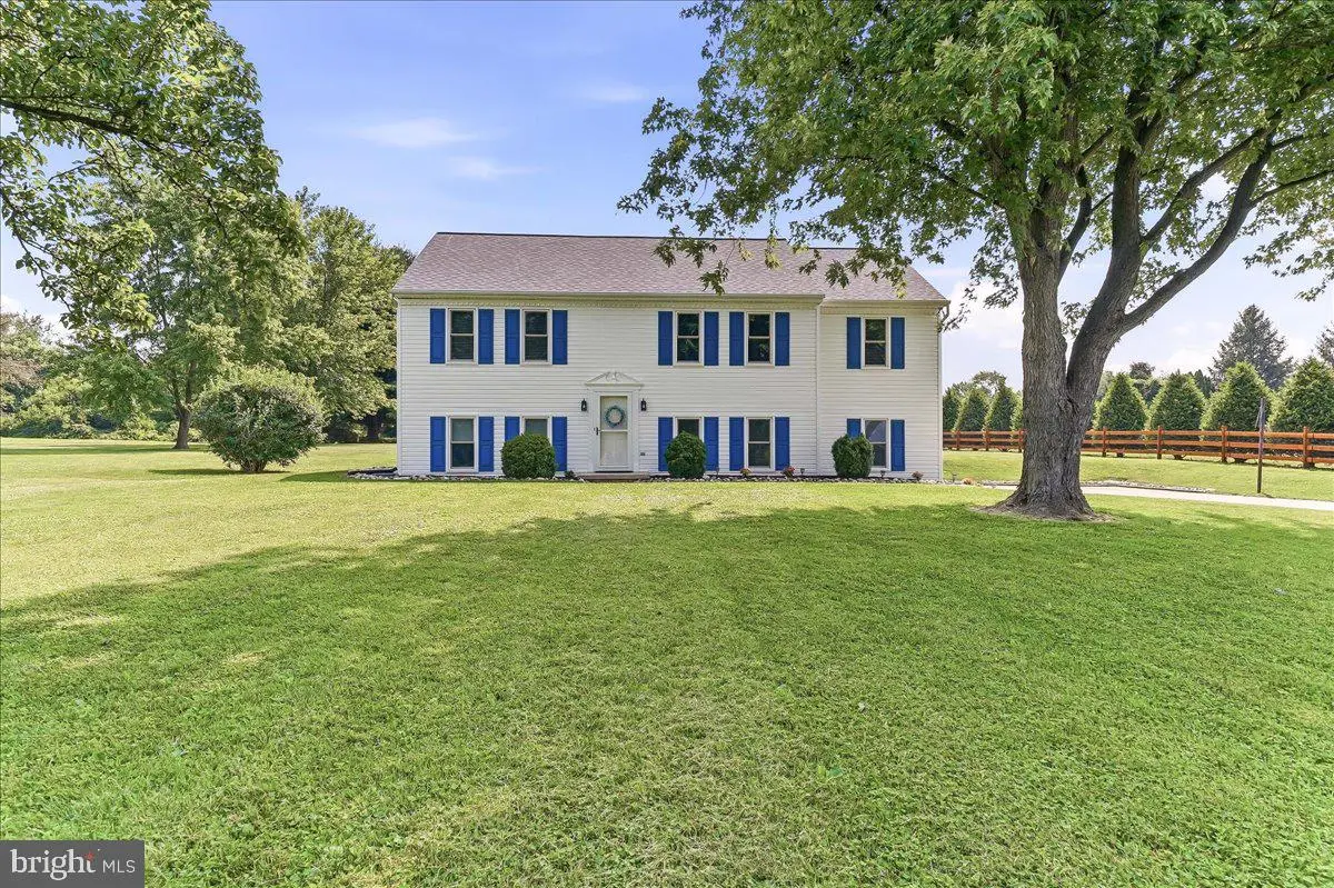 300 Duck Farm Rd, Oxford, PA 19363 - #1