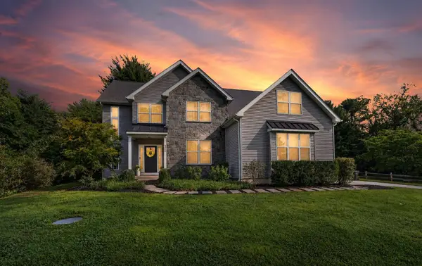 1405 Carriage Ln, WEST CHESTER, PA 19382