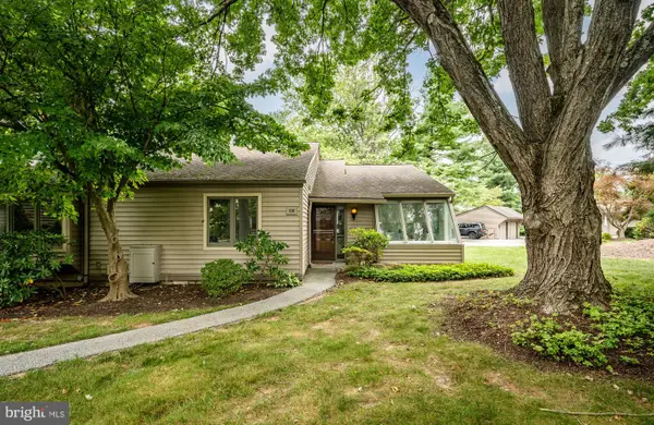 238 Chatham Way #238, WEST CHESTER, PA 19380