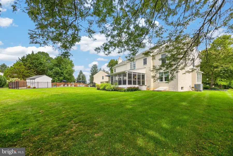 103 Henry Acker Cir, Downingtown, PA 19335 - #3