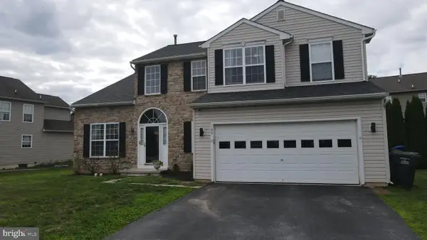 102 S Inverness Way, COATESVILLE, PA 19320