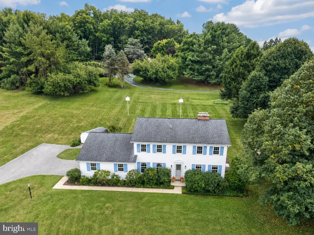 810 Dowlin Forge Rd, Downingtown, PA 19335 - #1