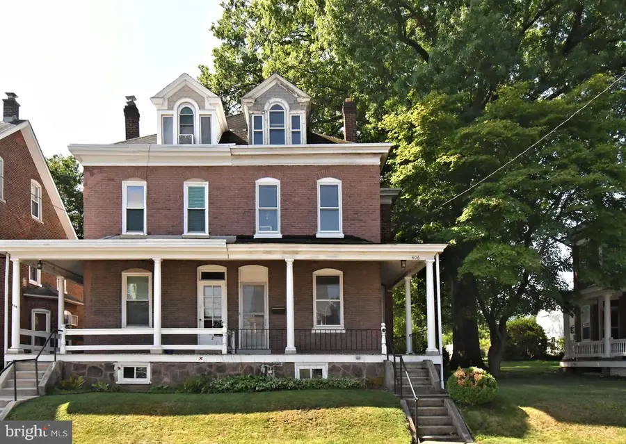 406 Broad St, Spring City, PA 19475 - #3