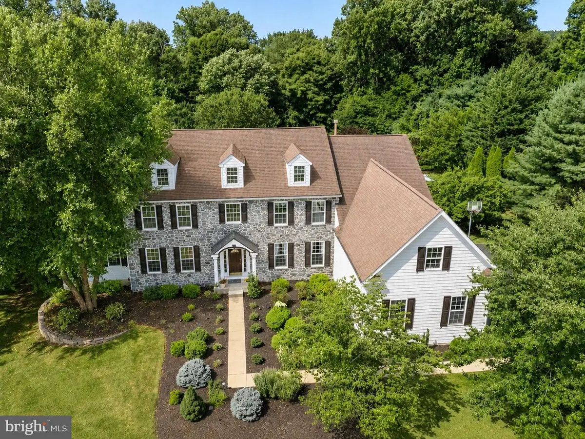 1021 Mulberry St, Chester Springs, PA 19425 - #1