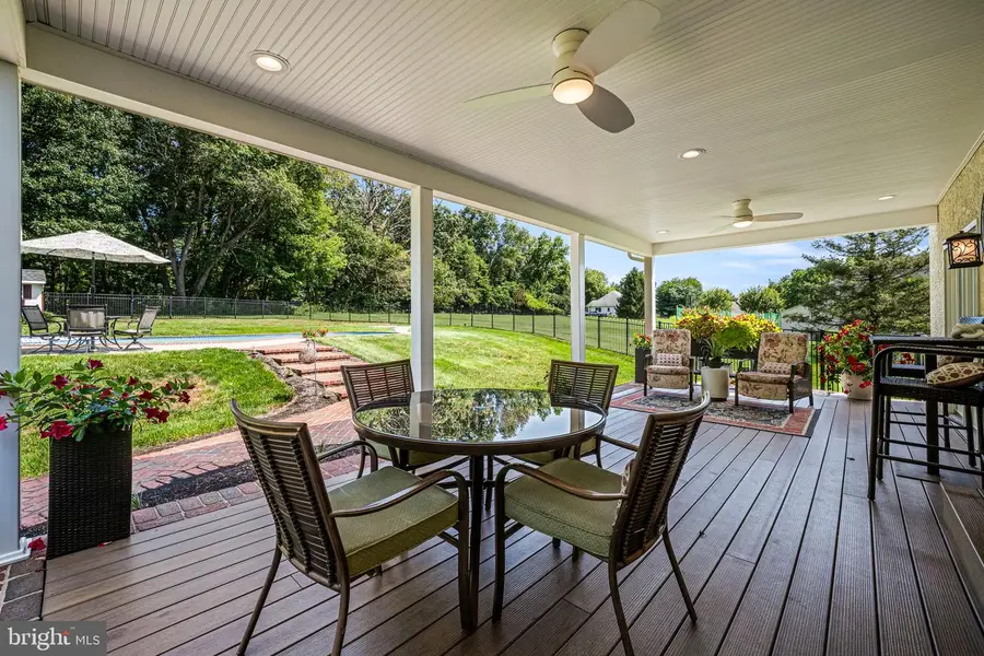 135 Chelsey Dr, Coatesville, PA 19320 - #3