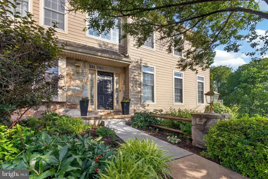 1307 Circle Dr, West Chester, PA 19382 - #2
