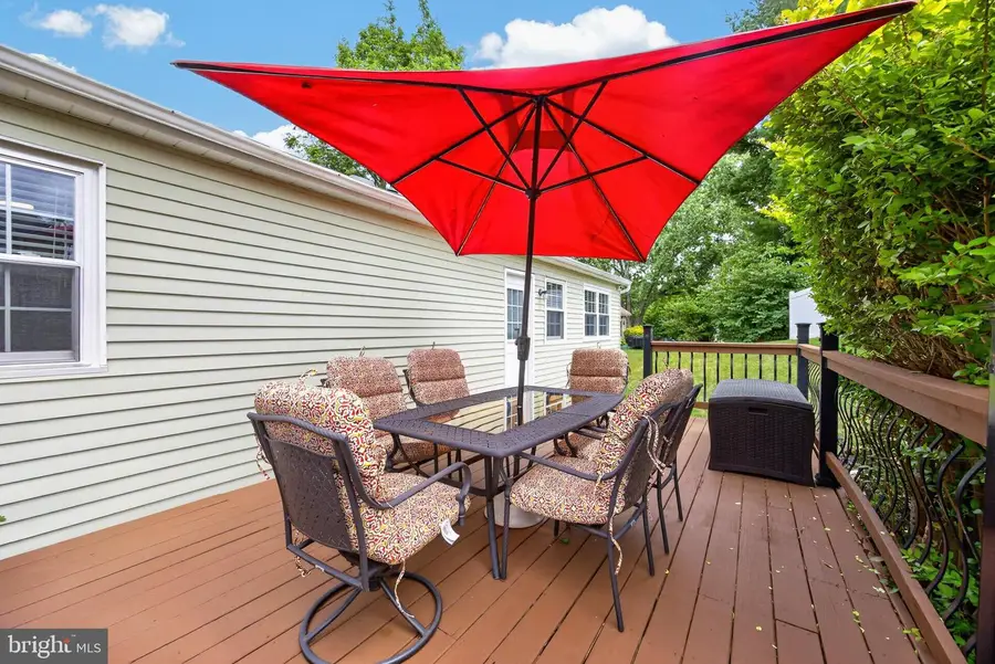 14 Windemere Ct, Downingtown, PA 19335 - #3