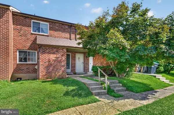 42 Markel Rd, MALVERN, PA 19355