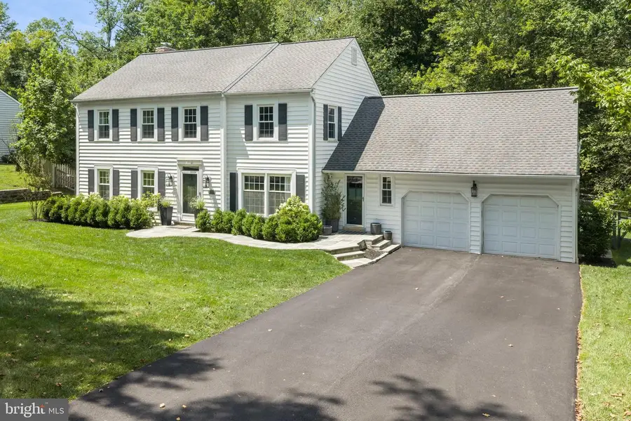 683 Hollow Rd, Wayne, PA 19087 - #2