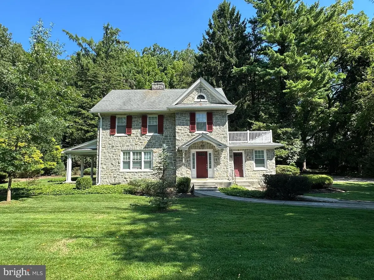 4813 Horseshoe Pike, Downingtown, PA 19335 - #1