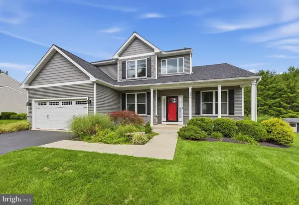 120 Percheron Dr, SPRING CITY, PA 19475