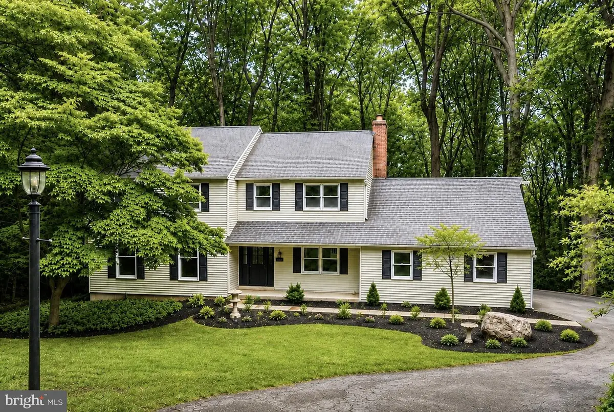 1038 Edgewood Chase, Glen Mills, PA 19342 - #1