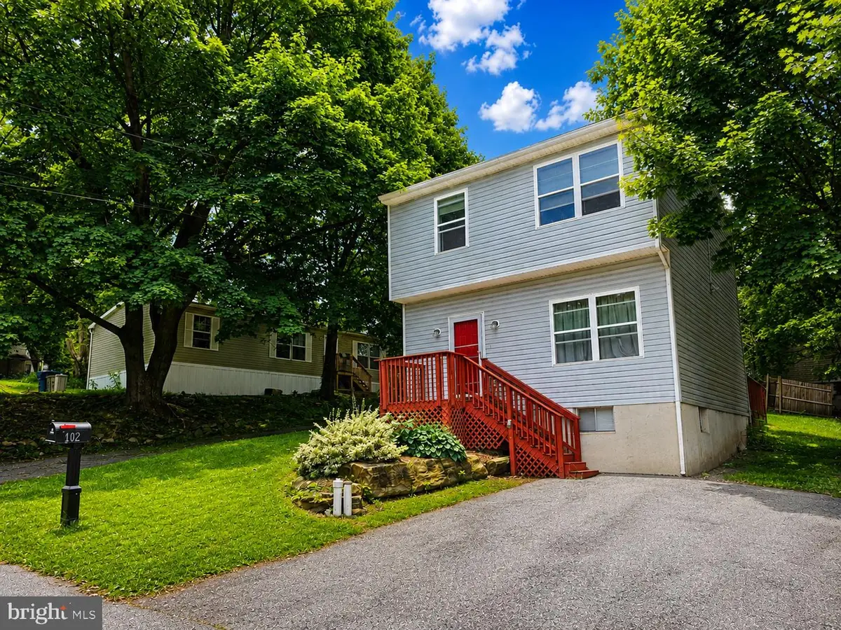 102 Nichols Ave, Coatesville, PA 19320 - #1