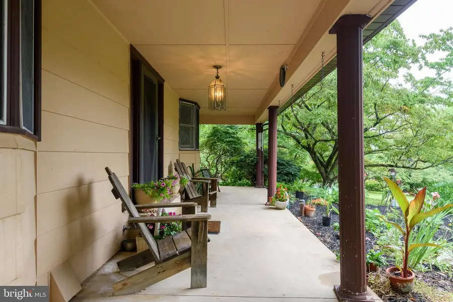 500 Reeds Rd, Downingtown, PA 19335 - #2