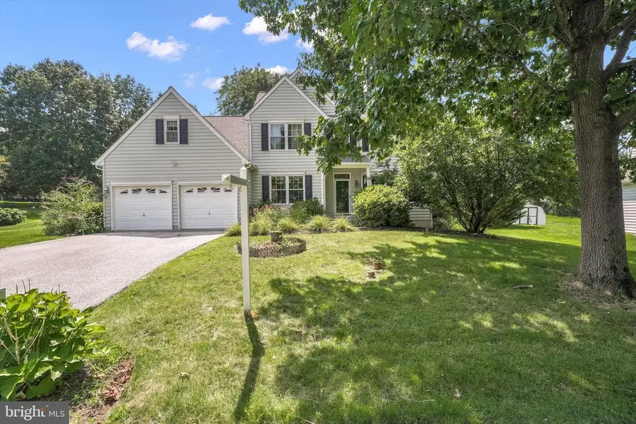 8 Sweet Briar Rd, Coatesville, PA 19320 - #2