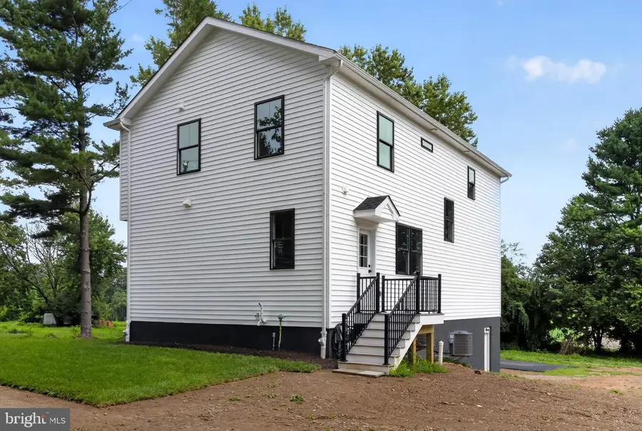 781 State Rd, West Grove, PA 19390 - #3
