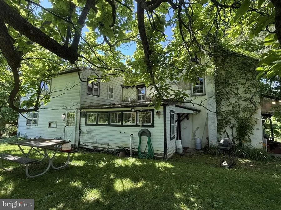 358 Lewis Mills Rd, Honey Brook, PA 19344 - #3