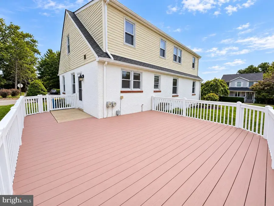 842 S Walnut St, Kennett Square, PA 19348 - #3