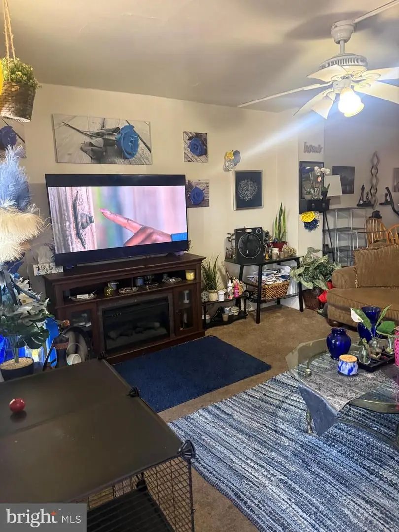 564 Walnut St, Coatesville, PA 19320 - #3
