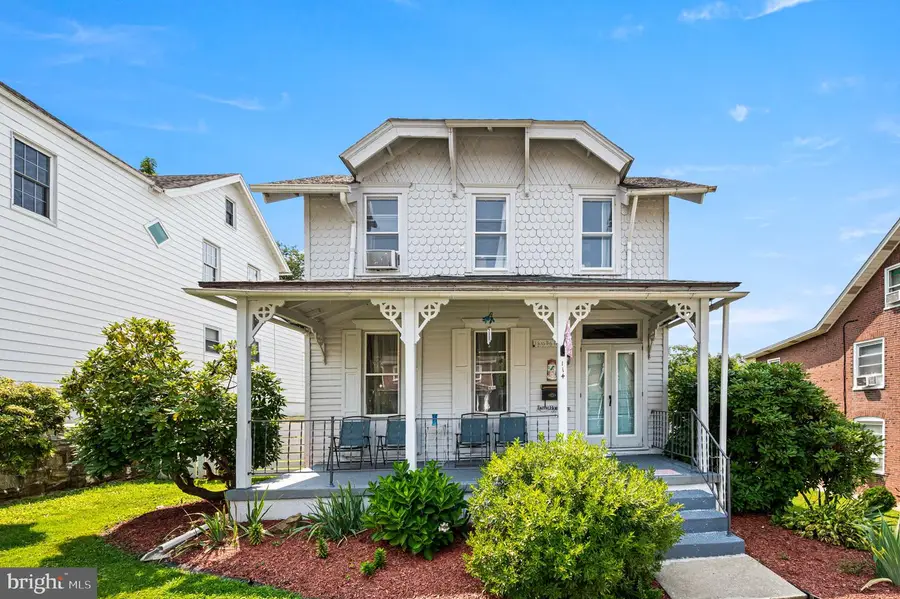 114 Chester Ave, Coatesville, PA 19320 - #2