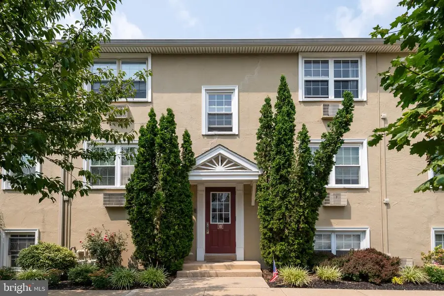 175 W King St #303, Malvern, PA 19355 - #3