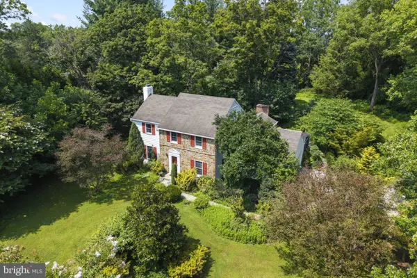821 Serpentine Dr, WEST CHESTER, PA 19382