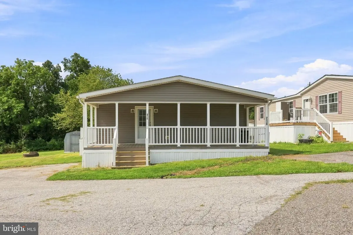 218 Michael Rd, Honey Brook, PA 19344 - #1