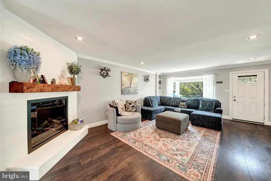 194 Longford Rd, West Chester, PA 19380 - #3