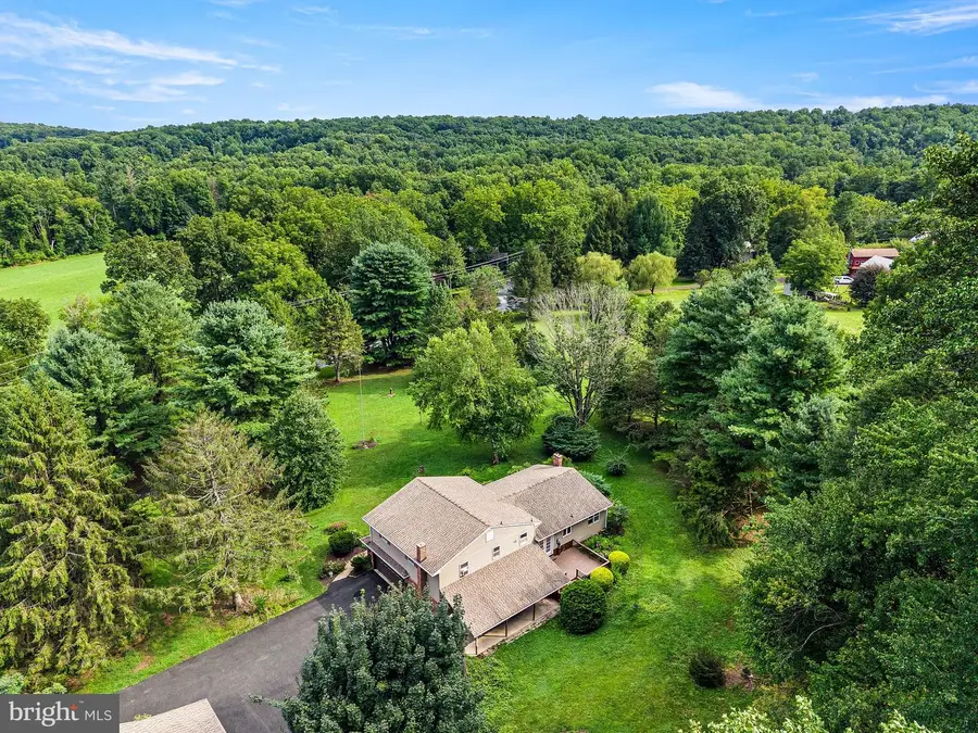 2323 Harmonyville Rd, Elverson, PA 19520 - #3