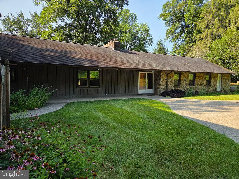 151 Indian Run Rd, Glenmoore, PA 19343 - #1