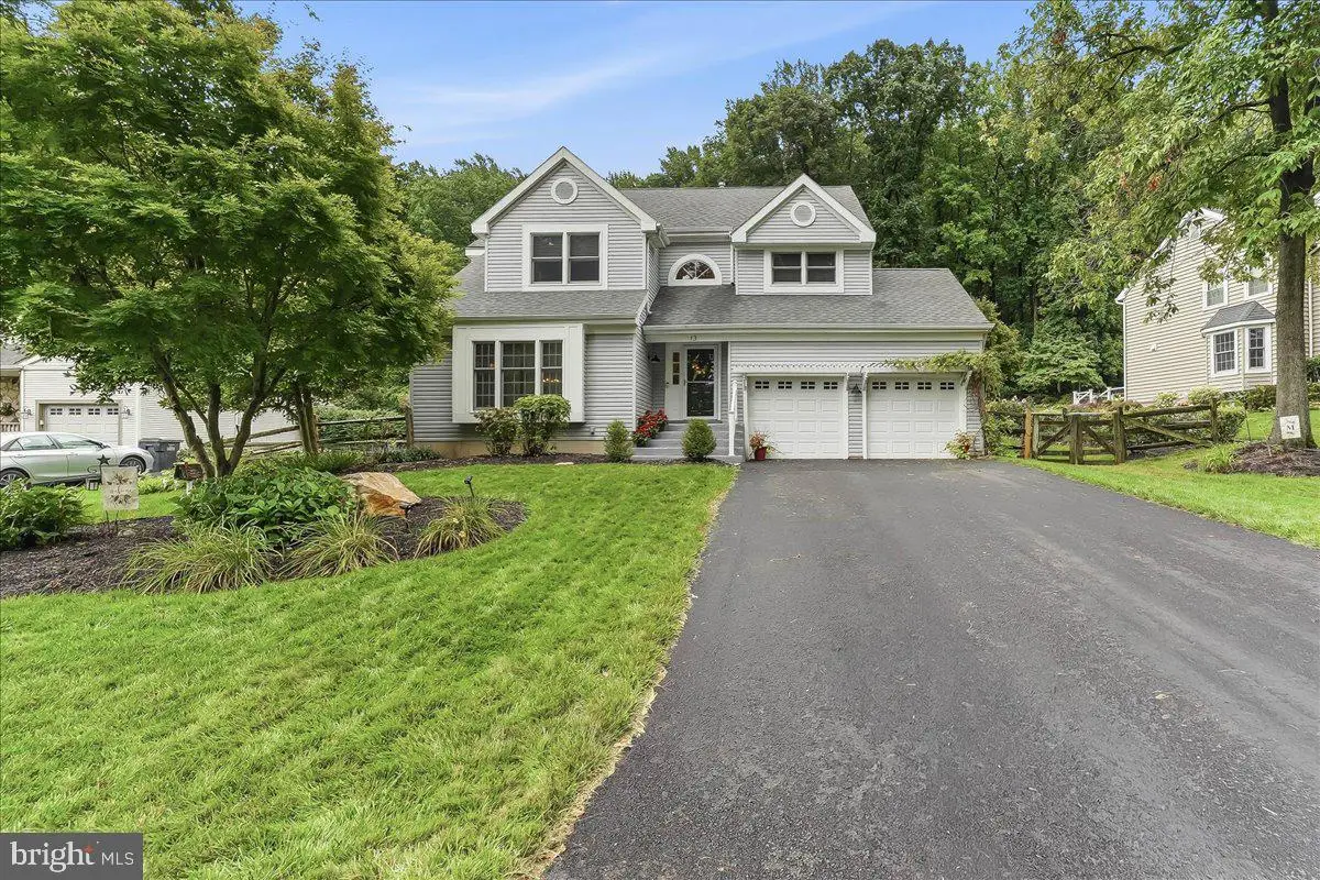 13 Canterbury Dr, Kennett Square, PA 19348 - #1