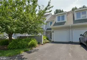 49 E Jonathan Ct #49, KENNETT SQUARE, PA 19348