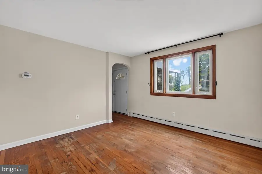 813 Montgomery Ave, Phoenixville, PA 19460 - #3