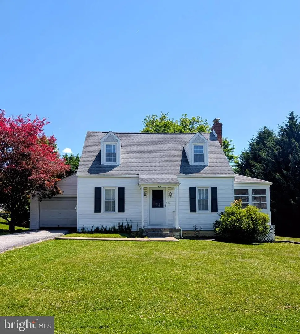 381 Atkins Ave, Coatesville, PA 19320 - #1