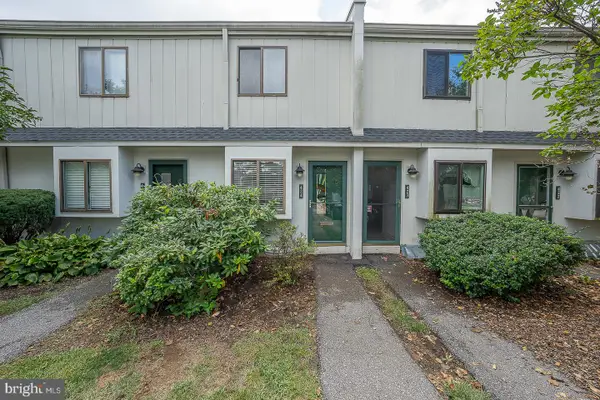424 Summit House #424, WEST CHESTER, PA 19382